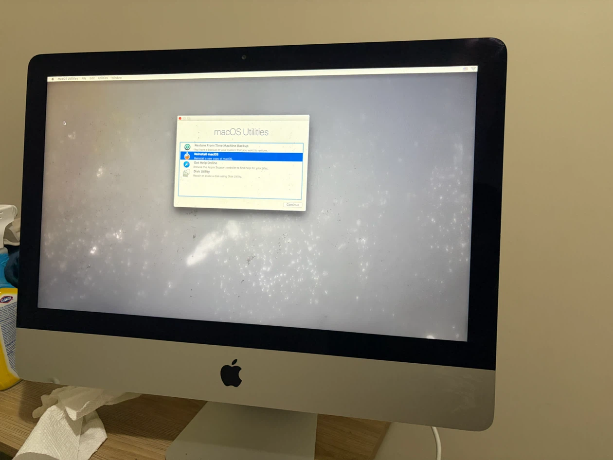 Apple iMac Desktop Computer