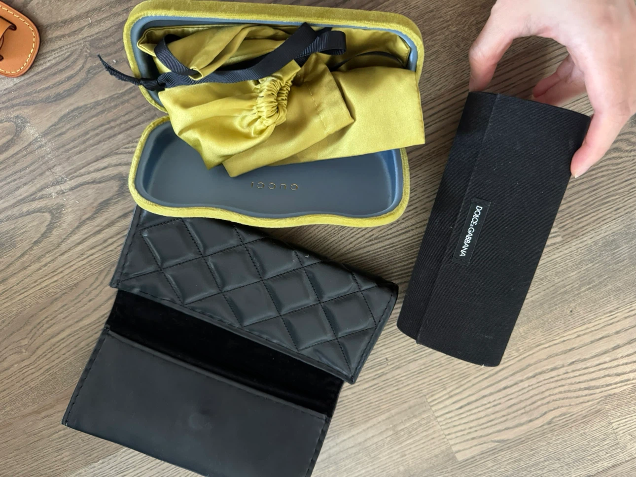 Designer eyewear case bundle: Gucci, Chanel, Dolce & Gabbana - photo 3