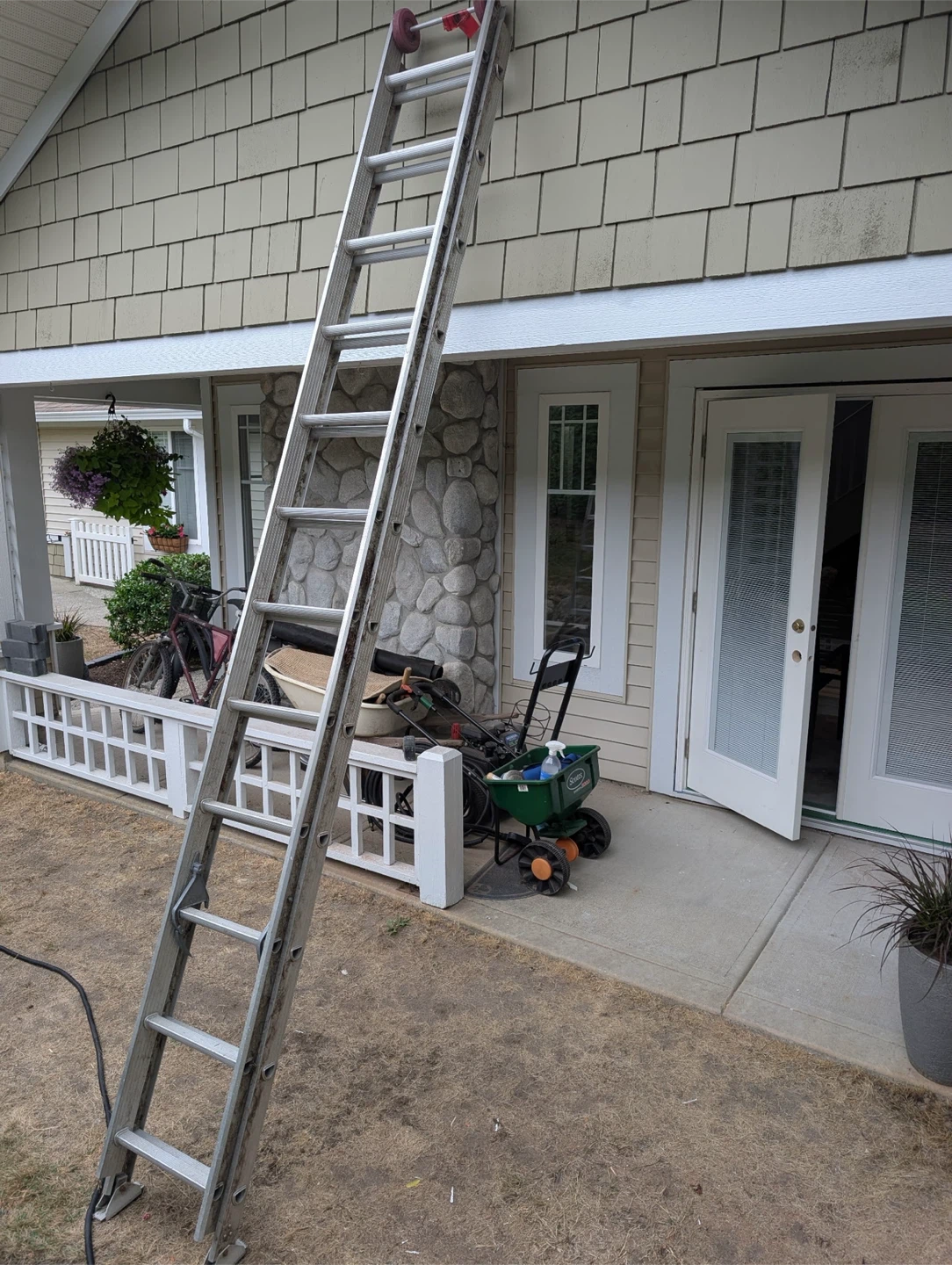 Aluminum Extension Ladder