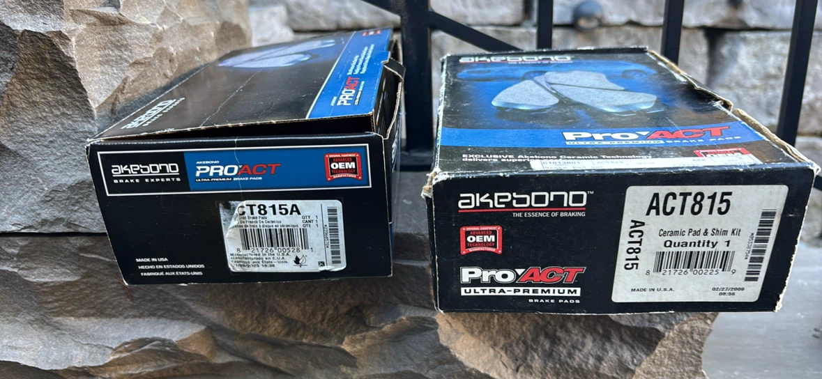 Akebono ProACT Ceramic Brake Pads ACT815 and ACT815A