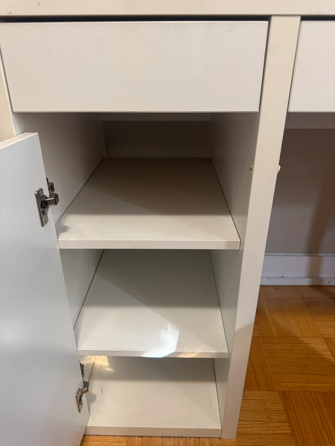 IKEA MICKE Desk - White - photo 5