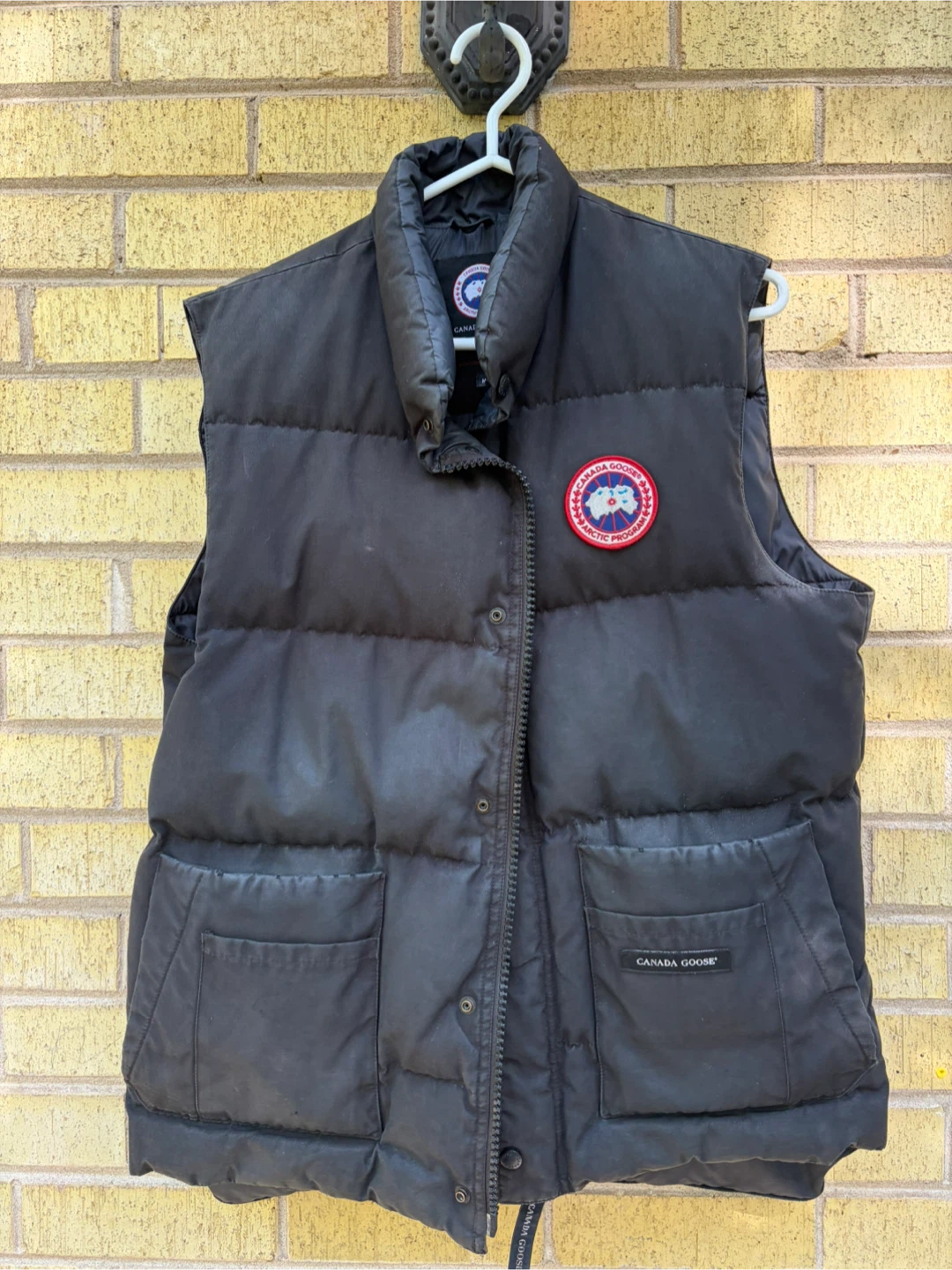 Canada Goose  Vest jacket In good condition - photo 3