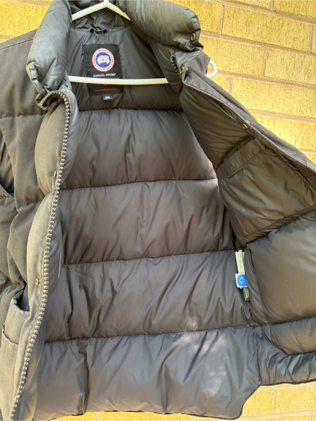 Canada Goose  Vest jacket In good condition - photo 4