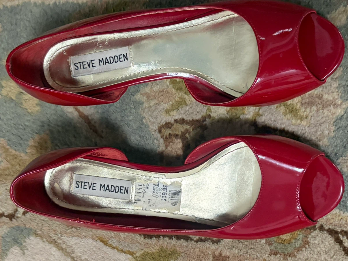 Steve Madden Red Patent Heels - photo 3