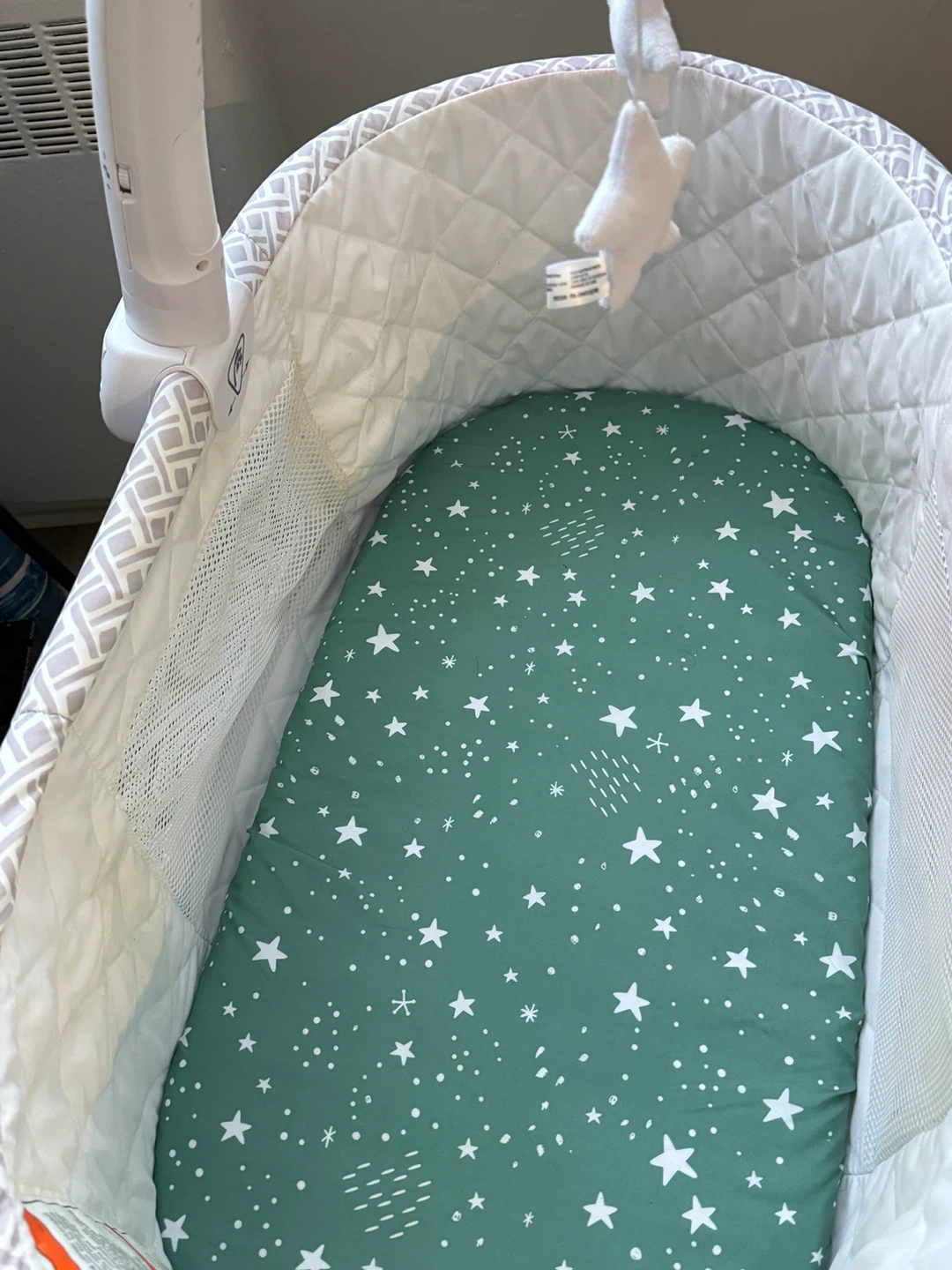Delta Children Baby Bassinet - photo 2