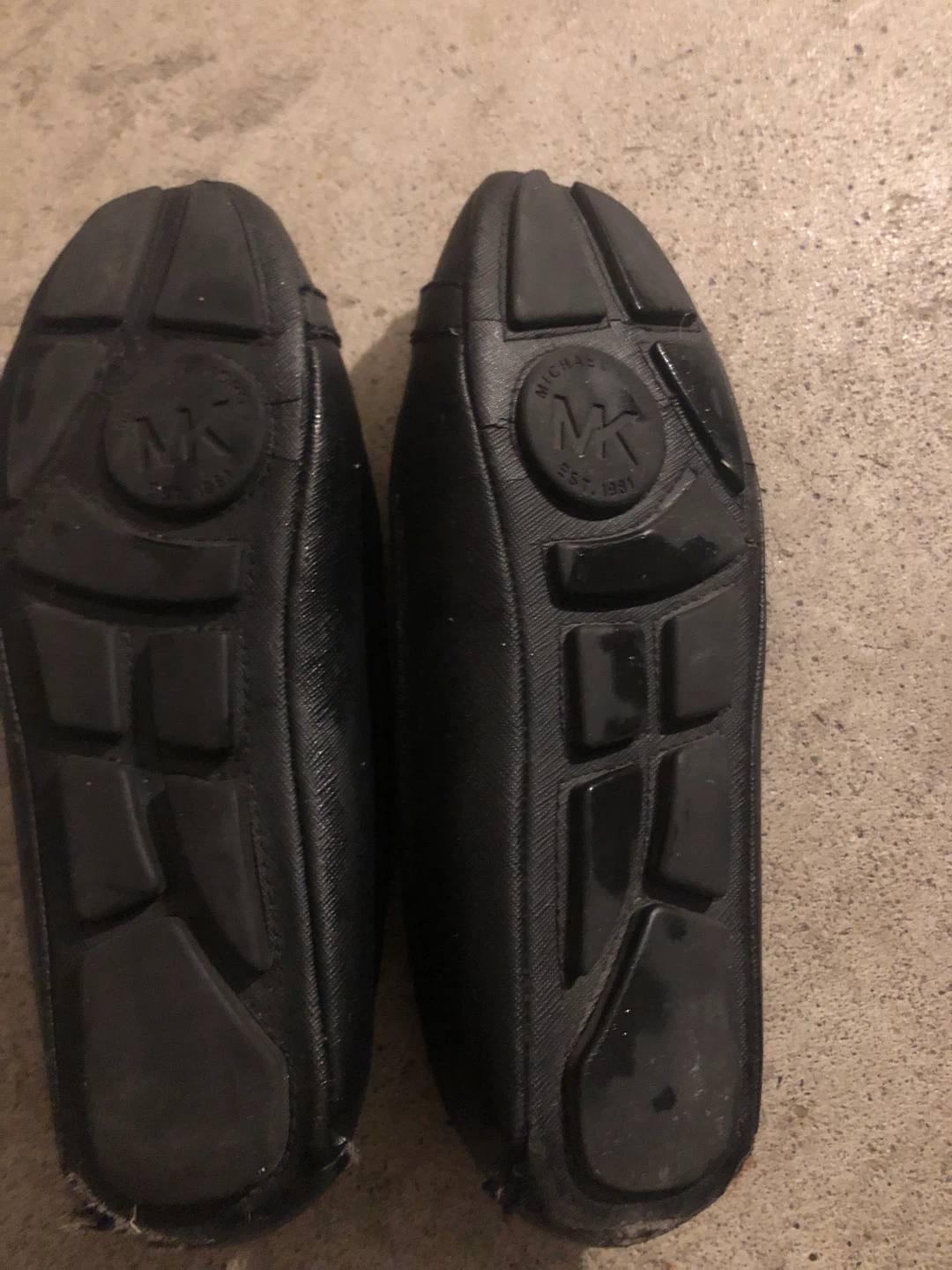 Michael Kors black flats - photo 3