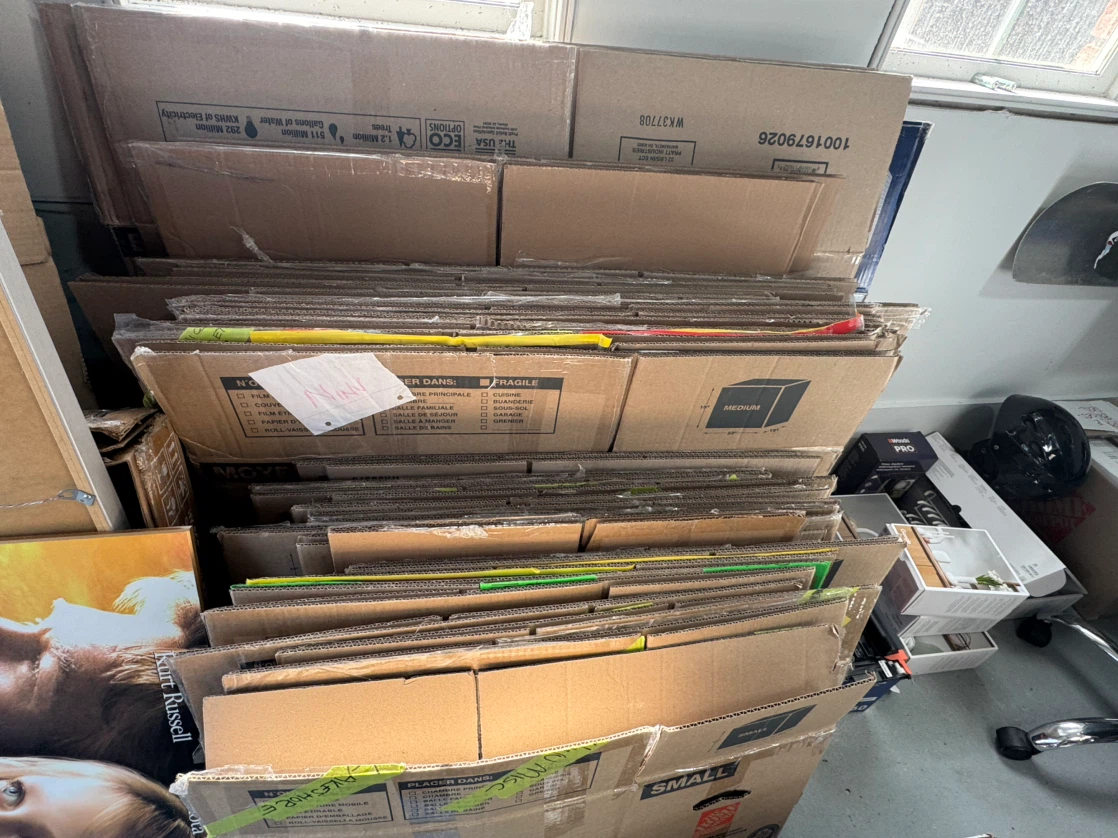 Assorted Home Depot moving boxes - photo 3
