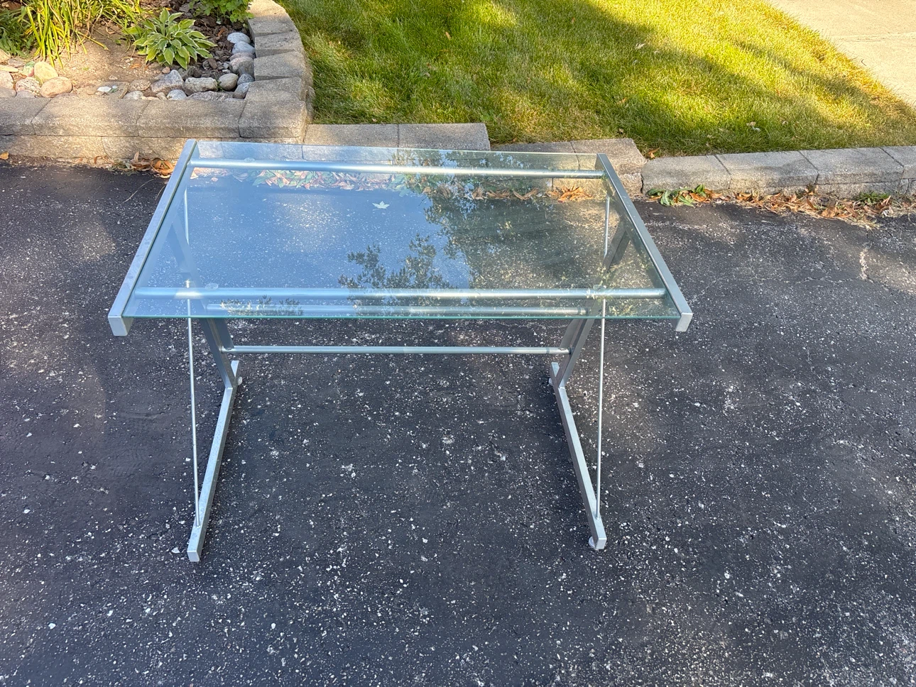 Beautiful Modern glass and silver metal desk - photo 2