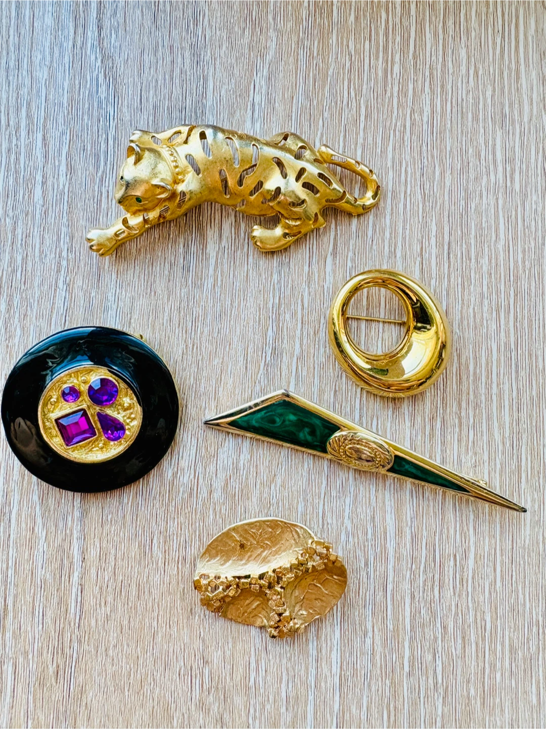 Lot of 5 One Signed Monet Vintage Statement Brooches