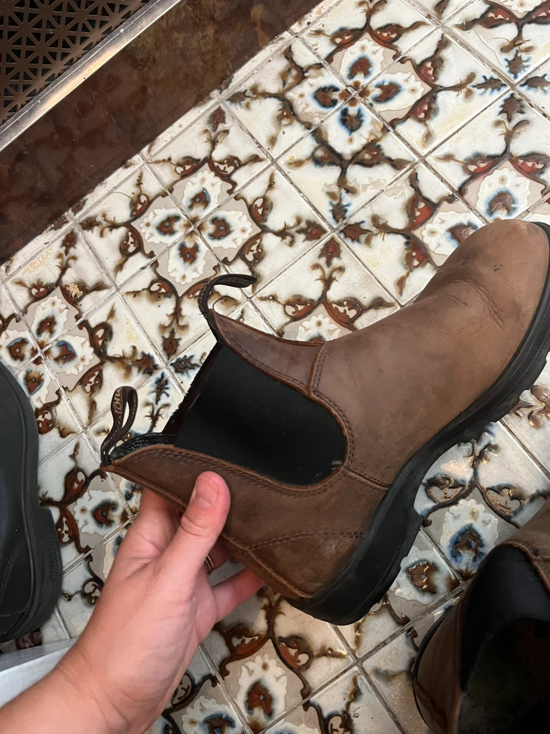 Blundstone Brown Chelsea Boots Size 5.5 (8.5 women’s)