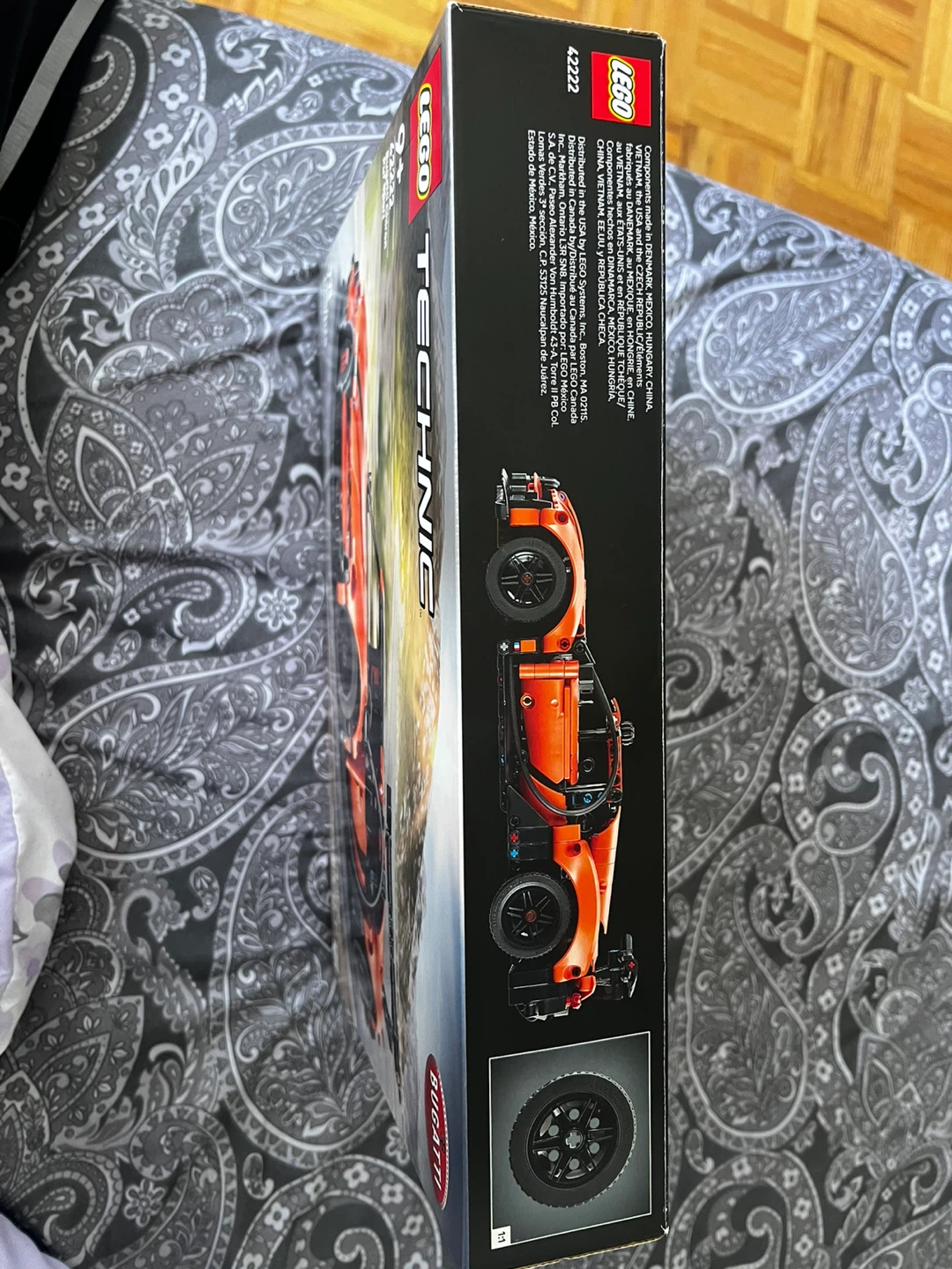 LEGO Technic Bugatti Chiron Pur Sport 42222 - photo 5