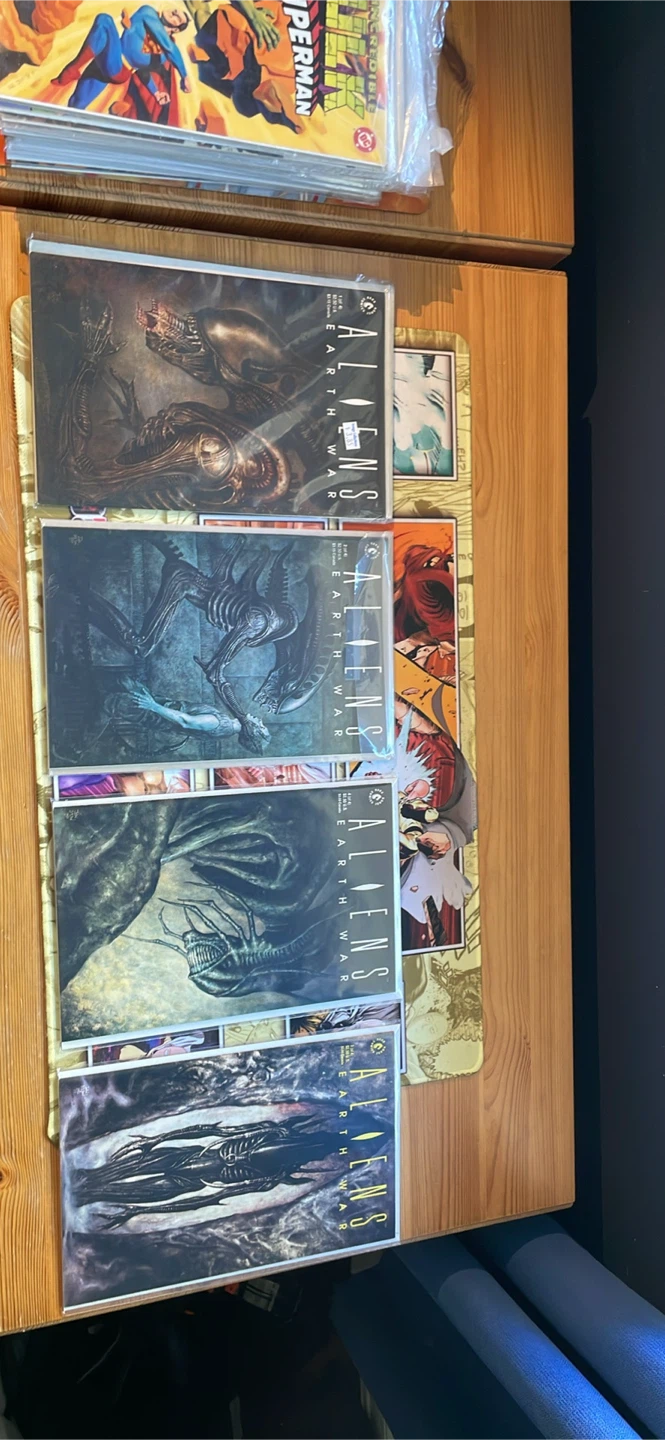 Aliens: Earth War 1-4 Comic Set