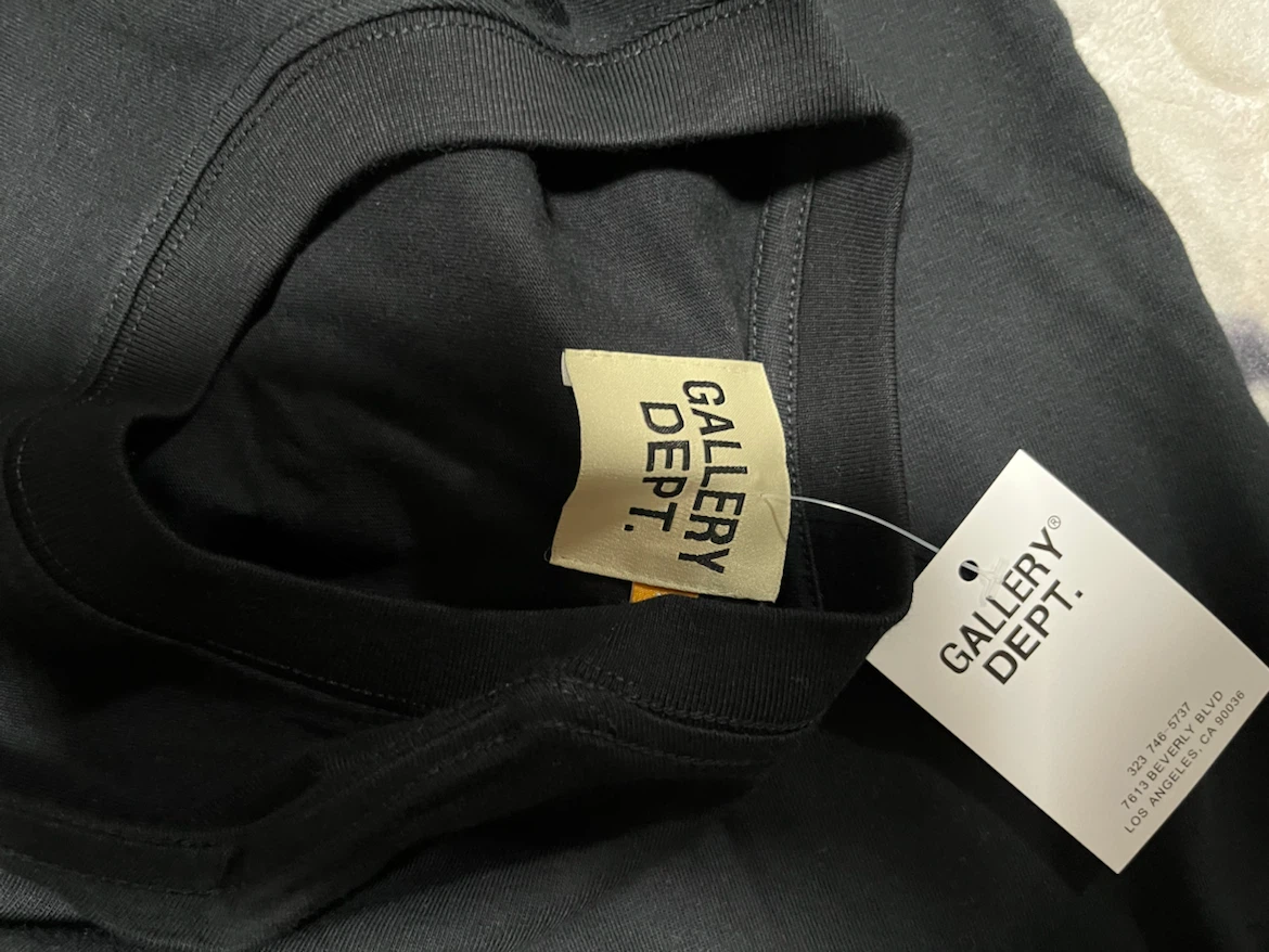 Gallery Dept. Black T-Shirt - photo 4