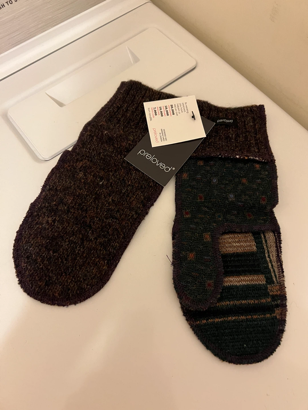Preloved Wool Mittens - photo 2