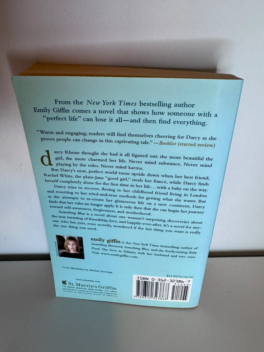 Something Blue by Emily Giffin, like new condition - photo 2