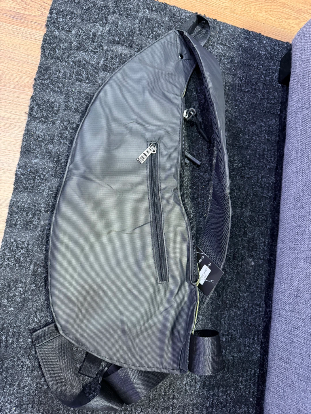 Army Green Sling Chest Bag - photo 2