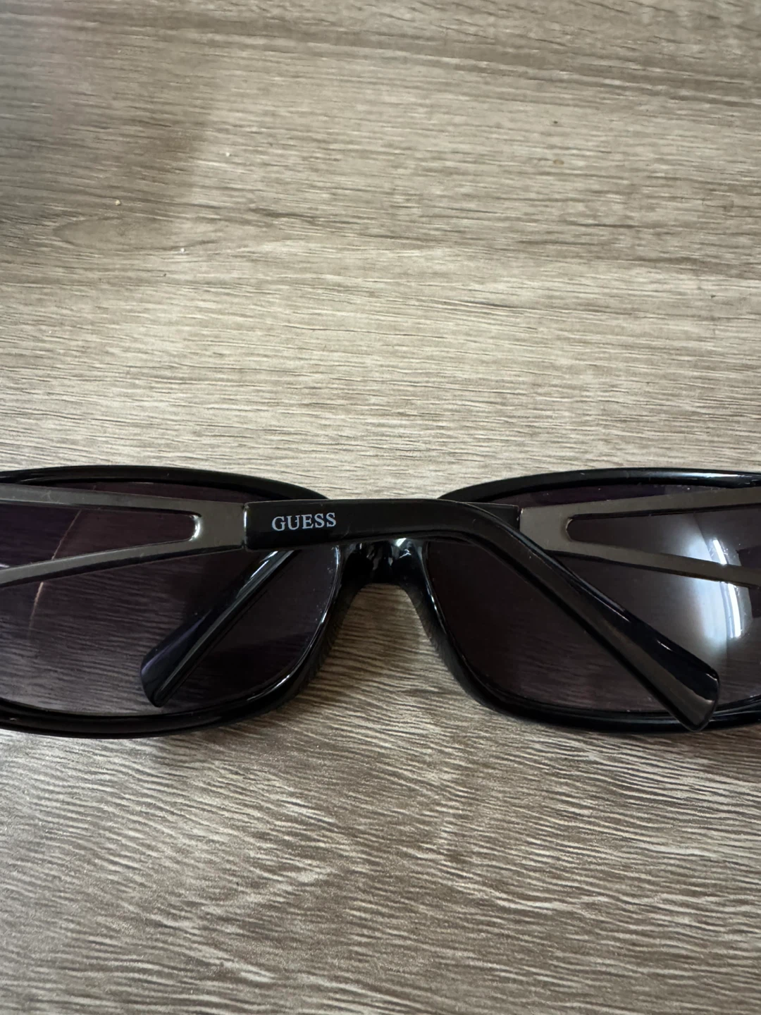 Guess Sunglasses with Rhinestone Detail - photo 4