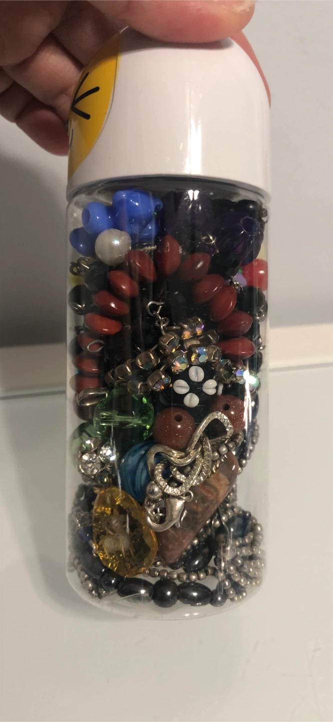 Assorted Beaded Jewelry in Novelty Container - photo 2