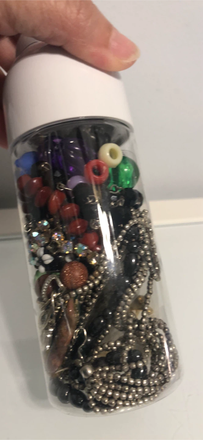 Assorted Beaded Jewelry in Novelty Container - photo 3