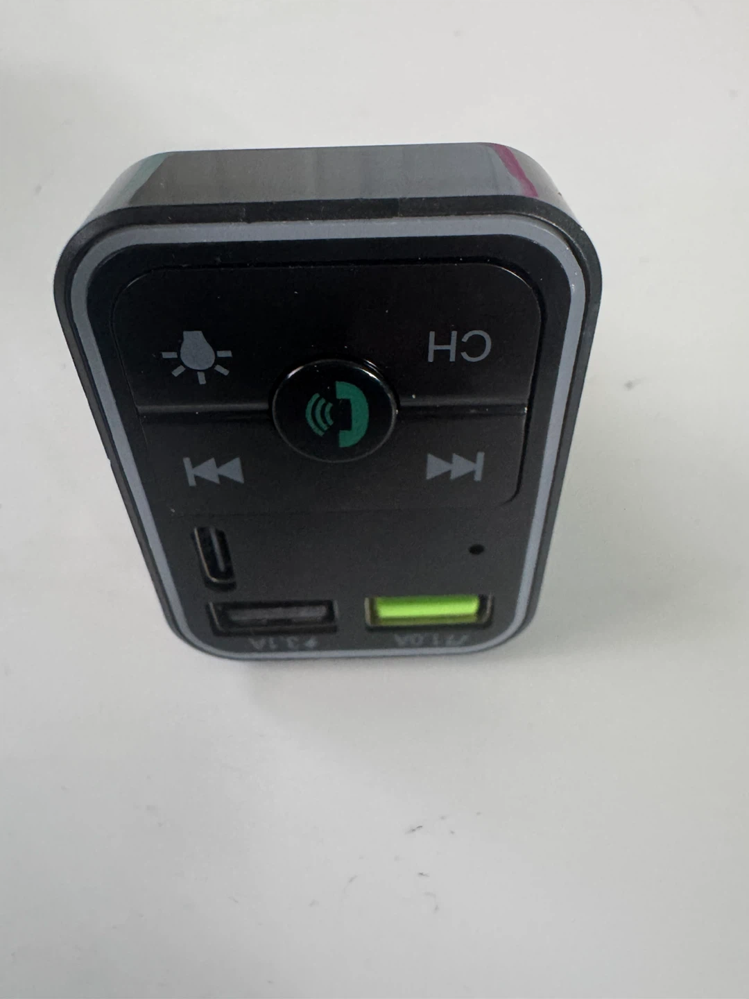 Bluetooth FM Transmitter Car Charger - photo 2