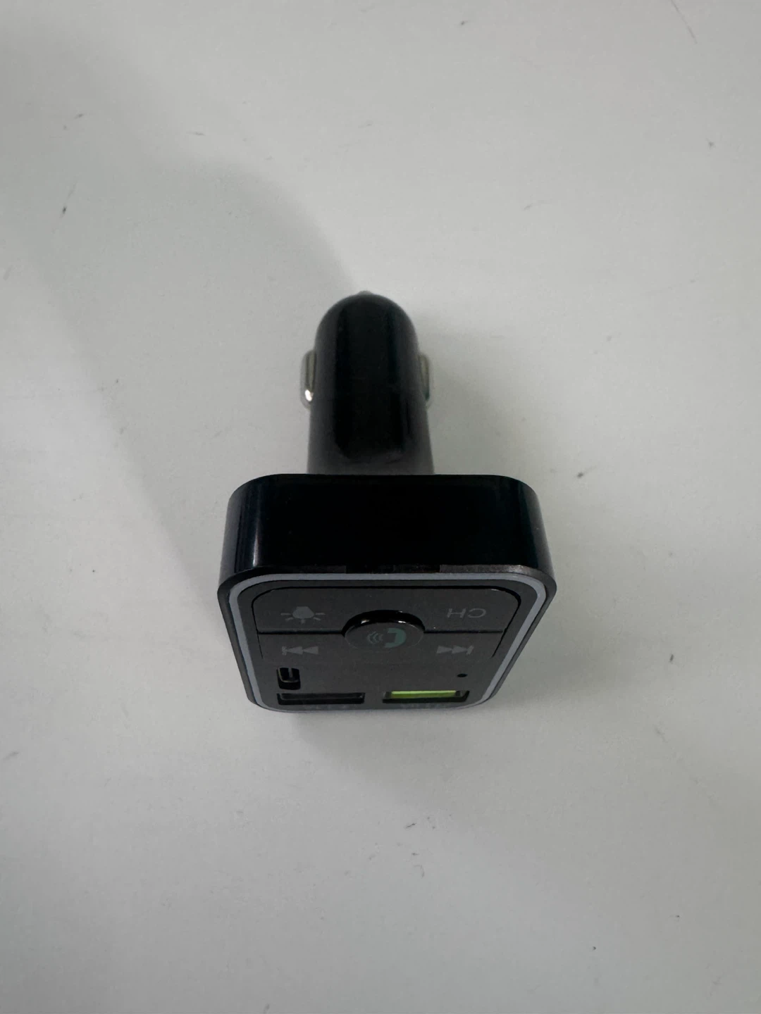 Bluetooth FM Transmitter Car Charger - photo 5