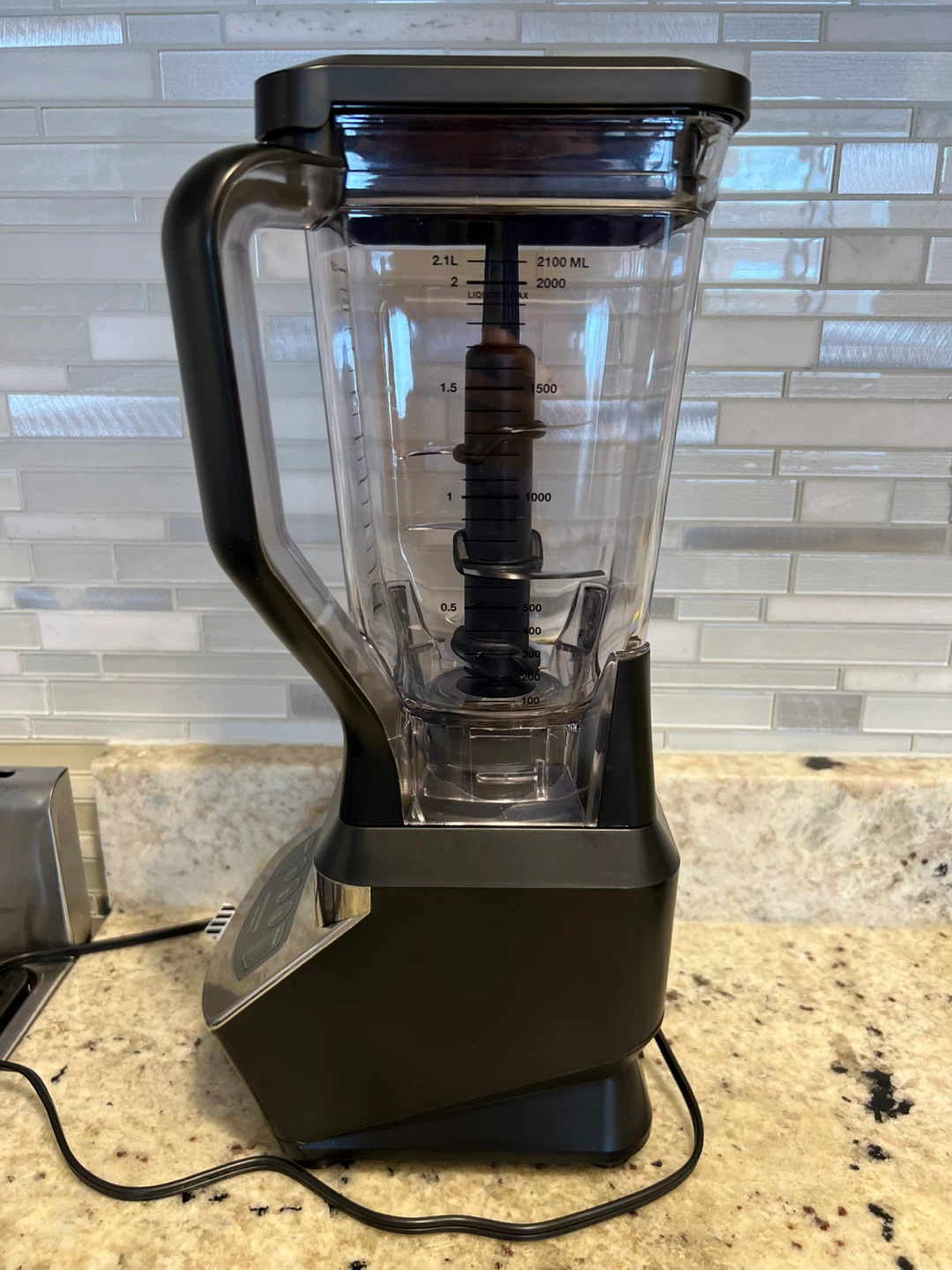 Ninja Professional 1000 Watt Blender - photo 2