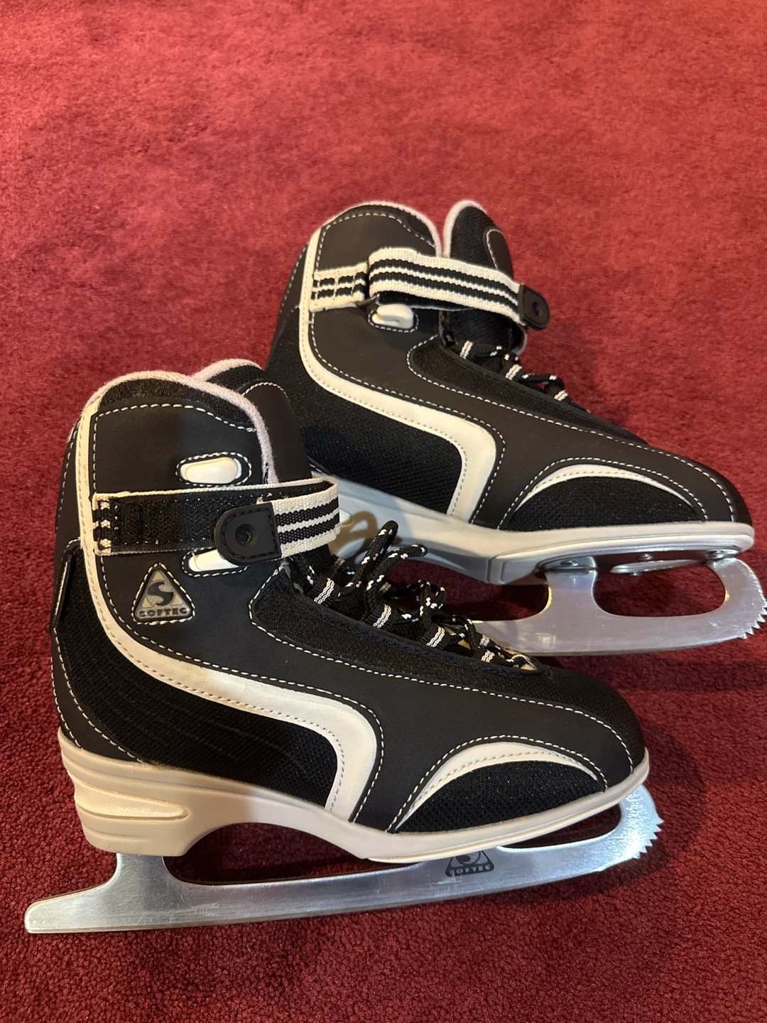 Jackson Softec Size 5 Ice Skates