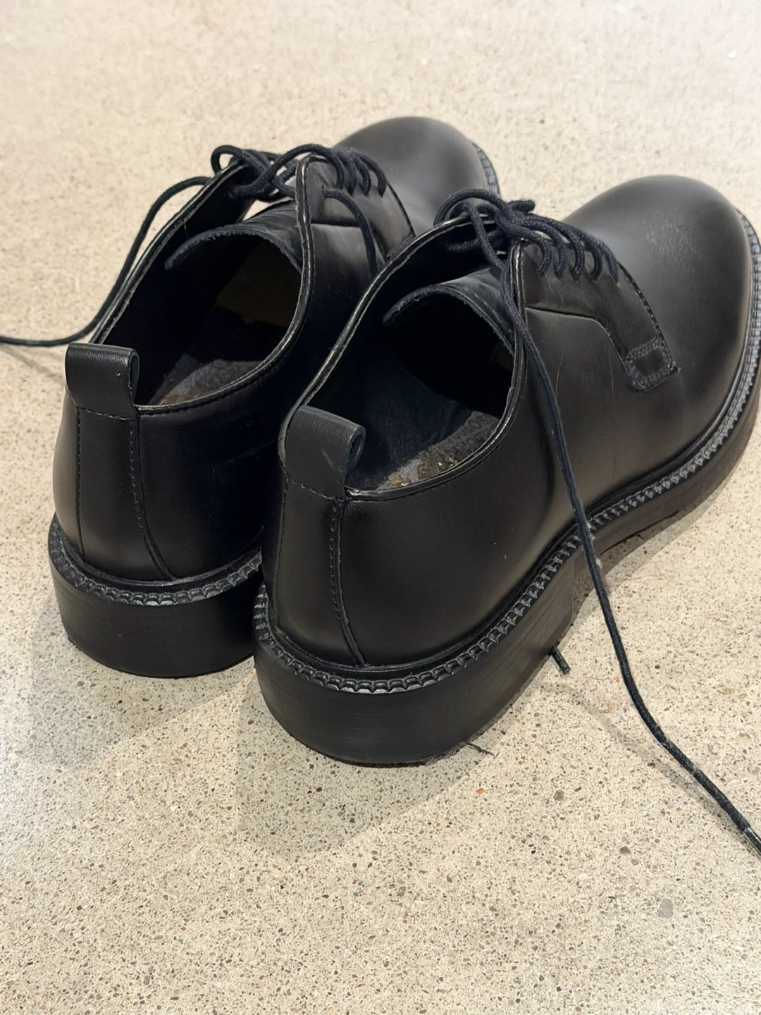 Black dress shoes - photo 3