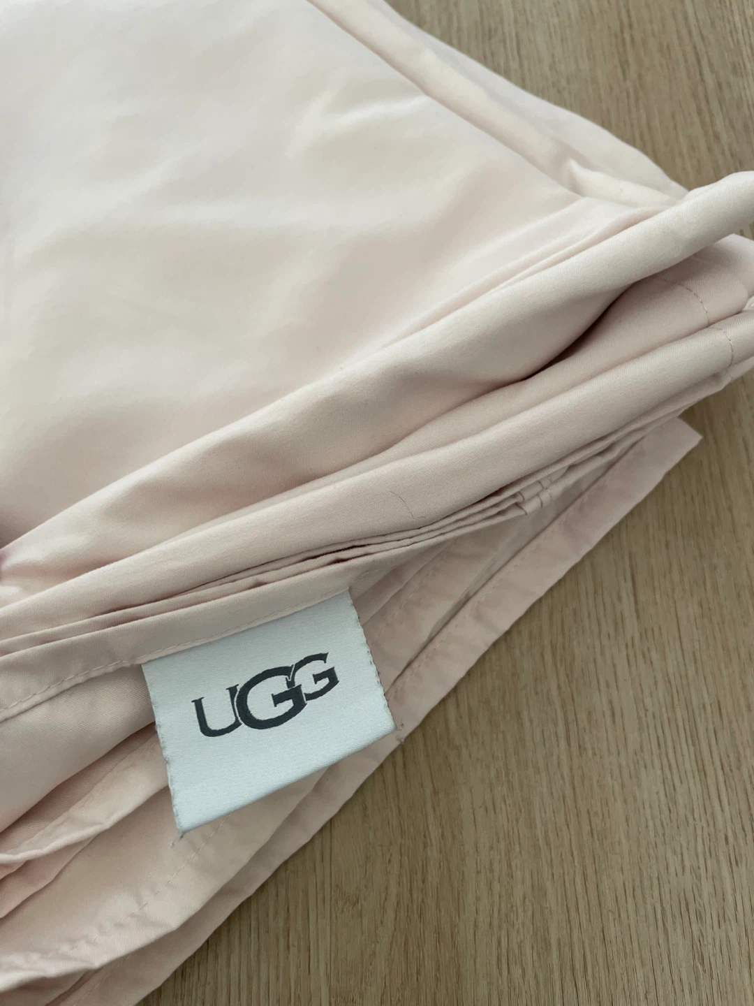 UGG Full Size Bed Sheet pink