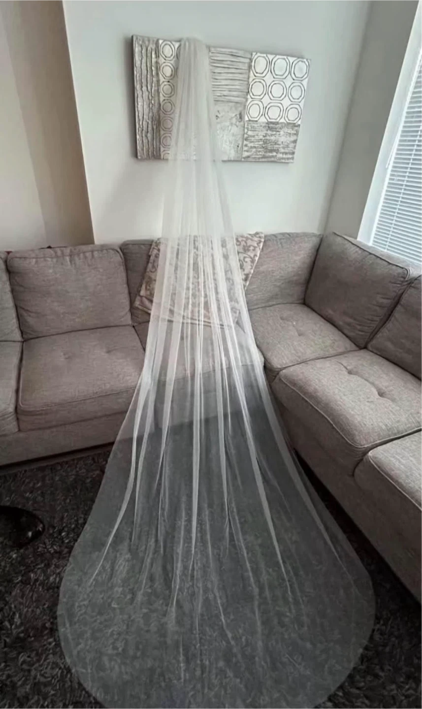Soft White or ivory Cathedral Length Wedding Veil - photo 2