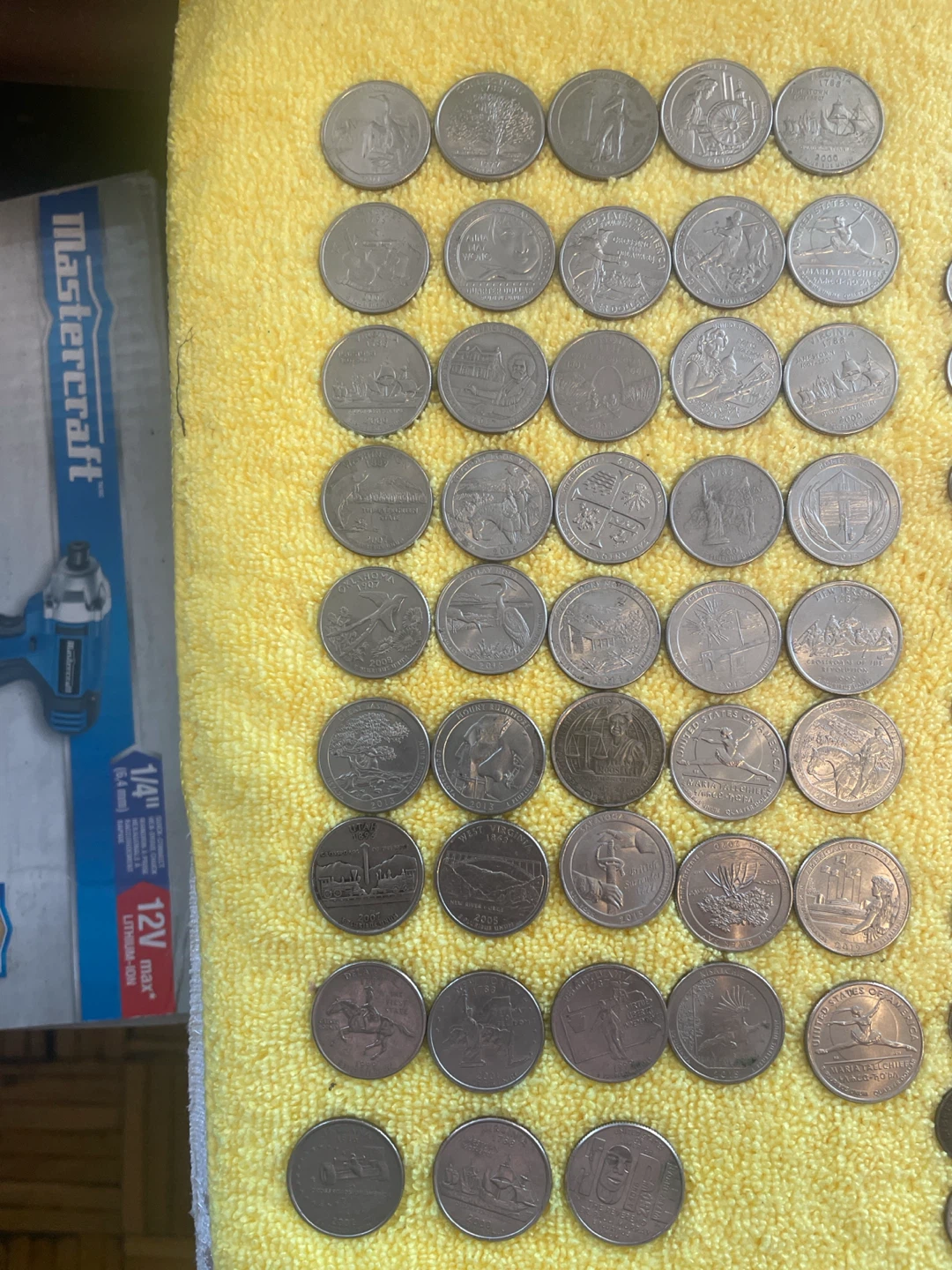 Large Collection of Assorted US Coins