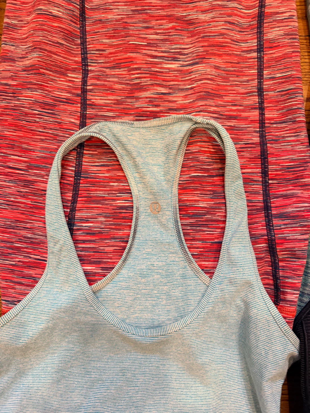 5 Lululemon Athletic Tank Tops - photo 2