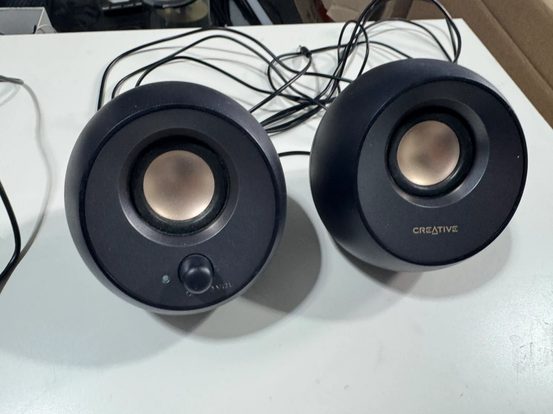 Creative Pebble v2 Desktop Speakers