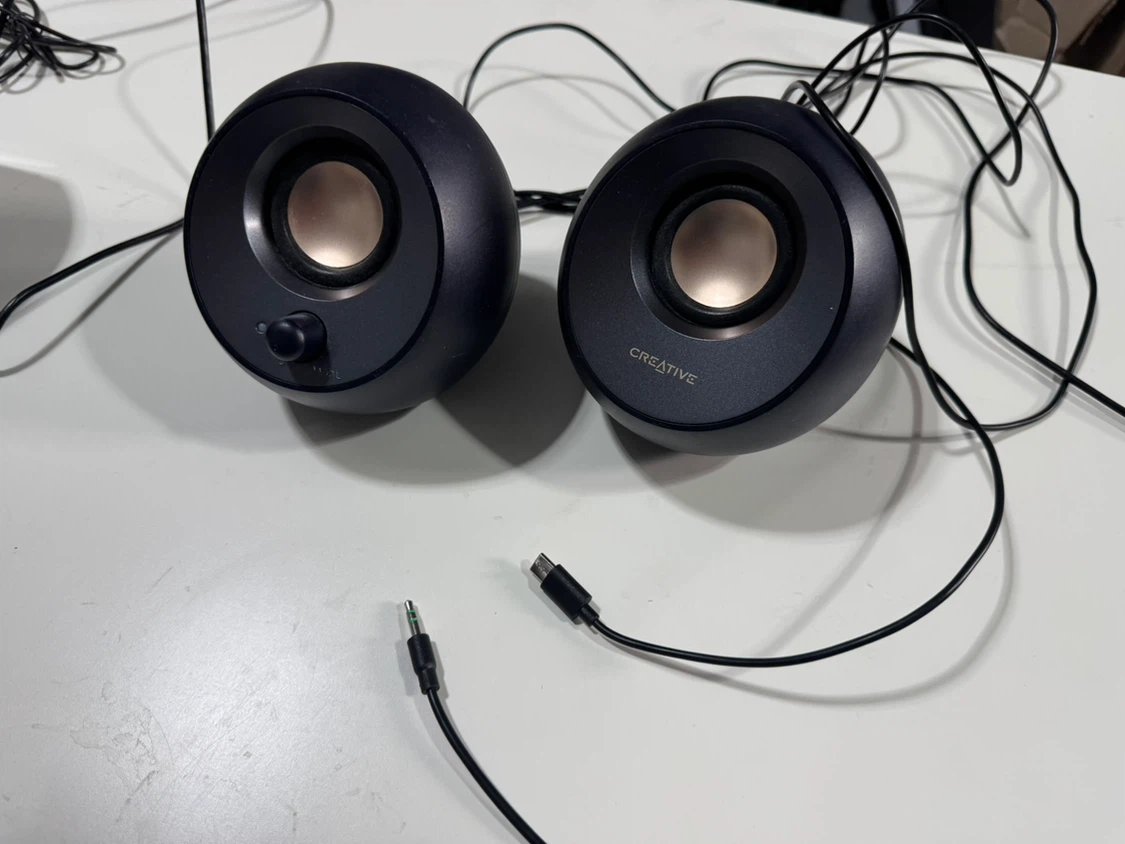 Creative Pebble v2 Desktop Speakers - photo 3