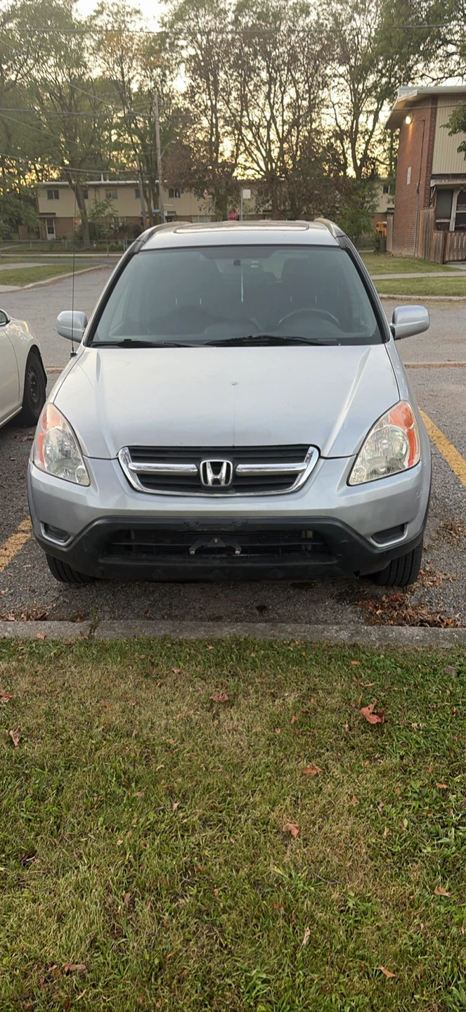 Silver Honda CR-V