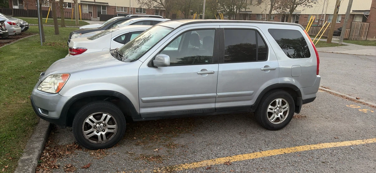 Silver Honda CR-V - photo 2