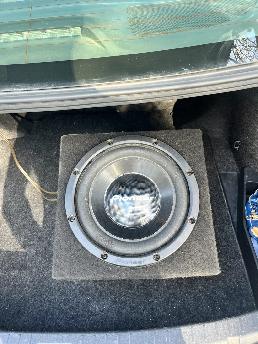 Pioneer Car Subwoofer in Enclosure