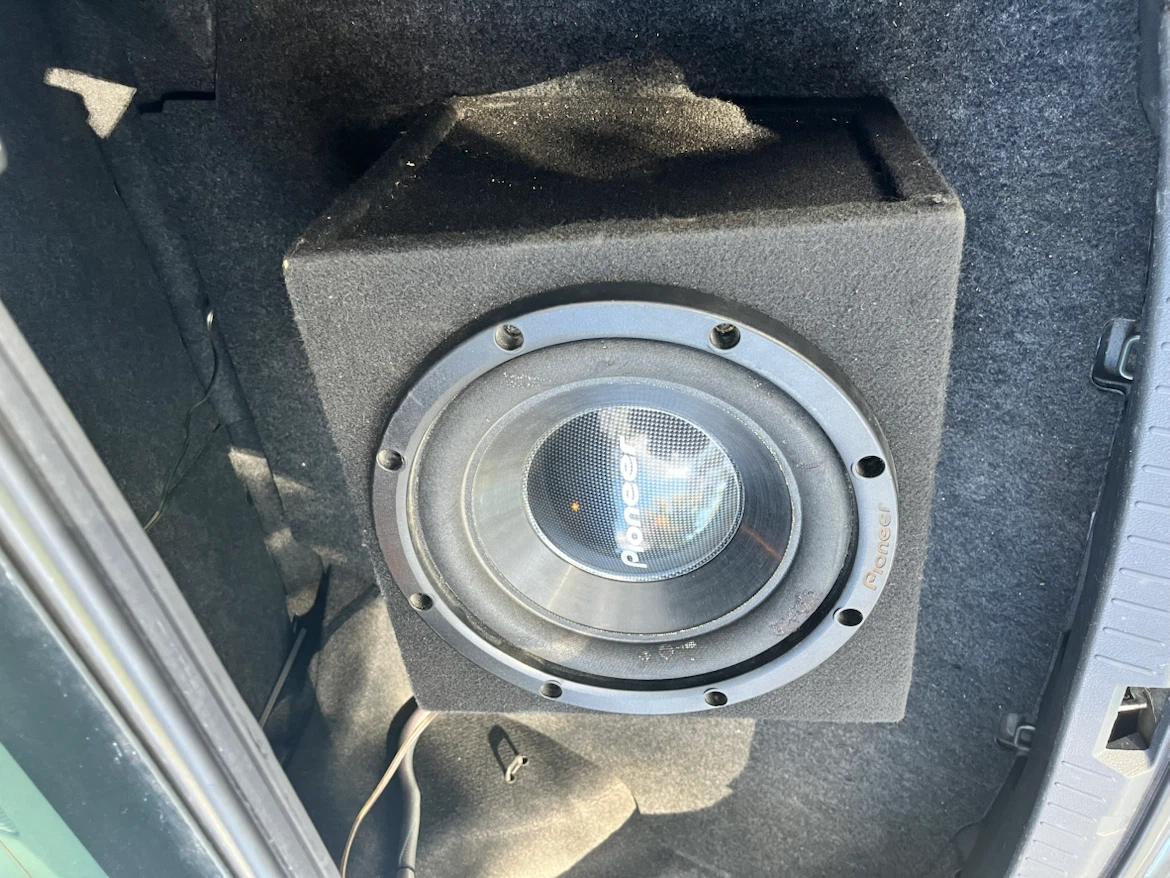 Pioneer Car Subwoofer in Enclosure - photo 5