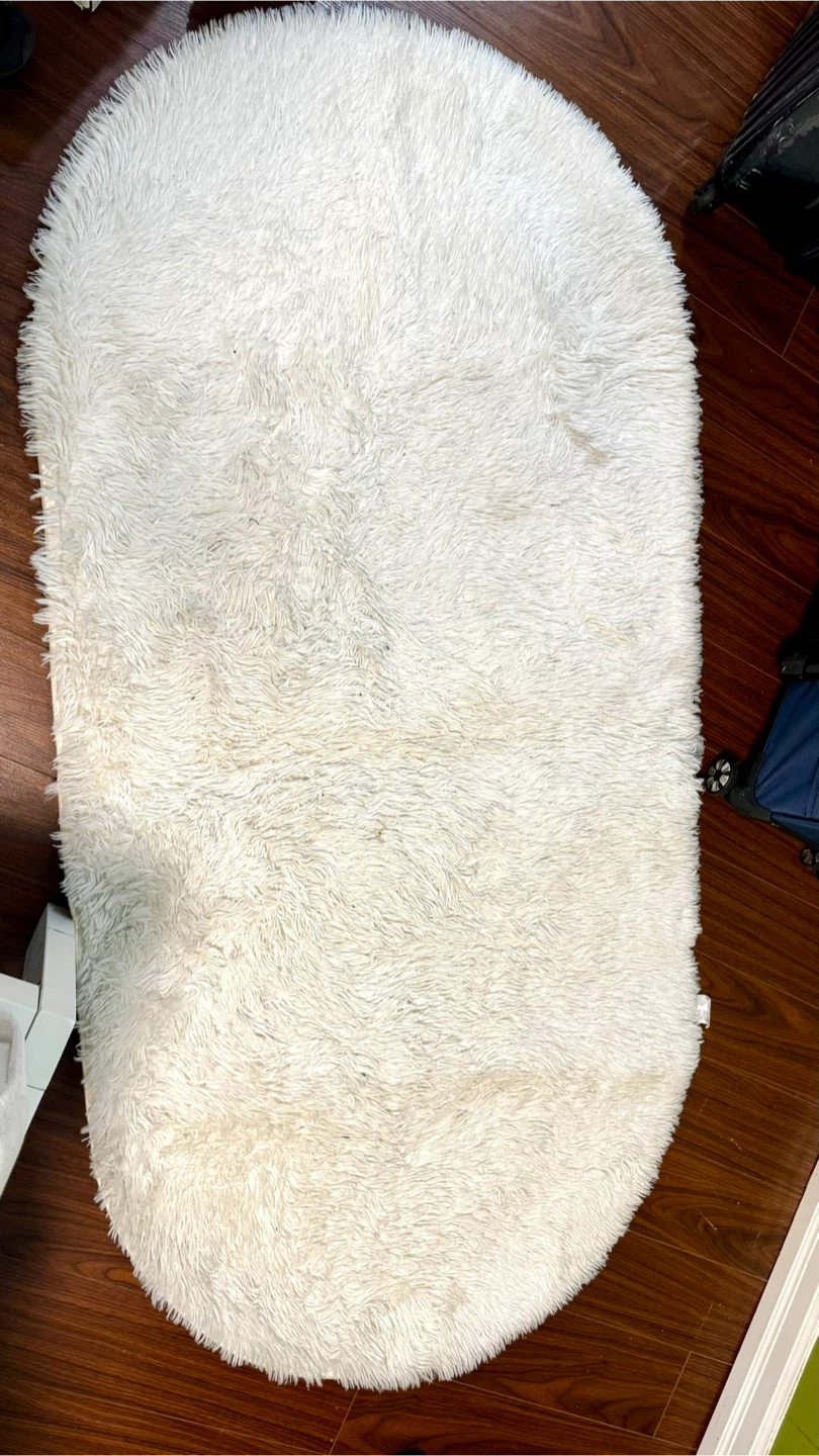 White Faux Fur Oval Area Rug