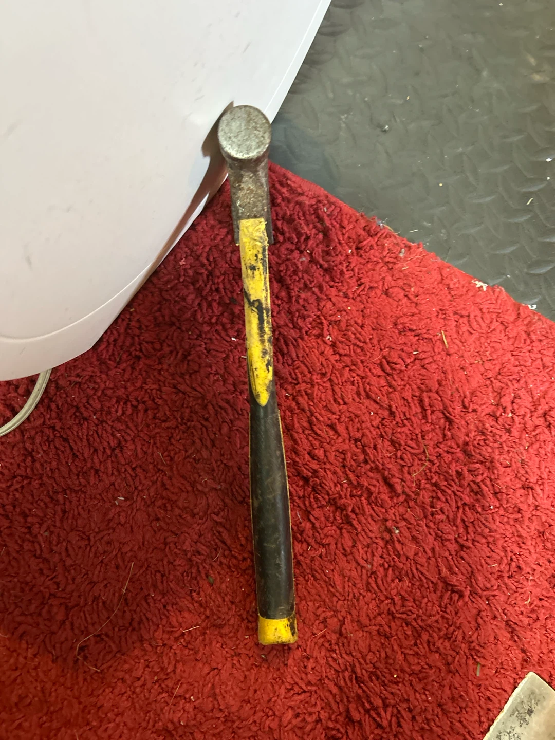 Used claw hammer with yellow and black grip - photo 3