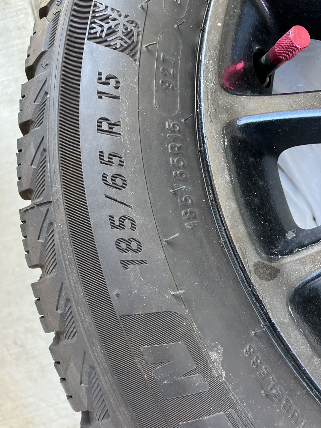Michelin 185/65 R 15 Winter Tire - photo 4