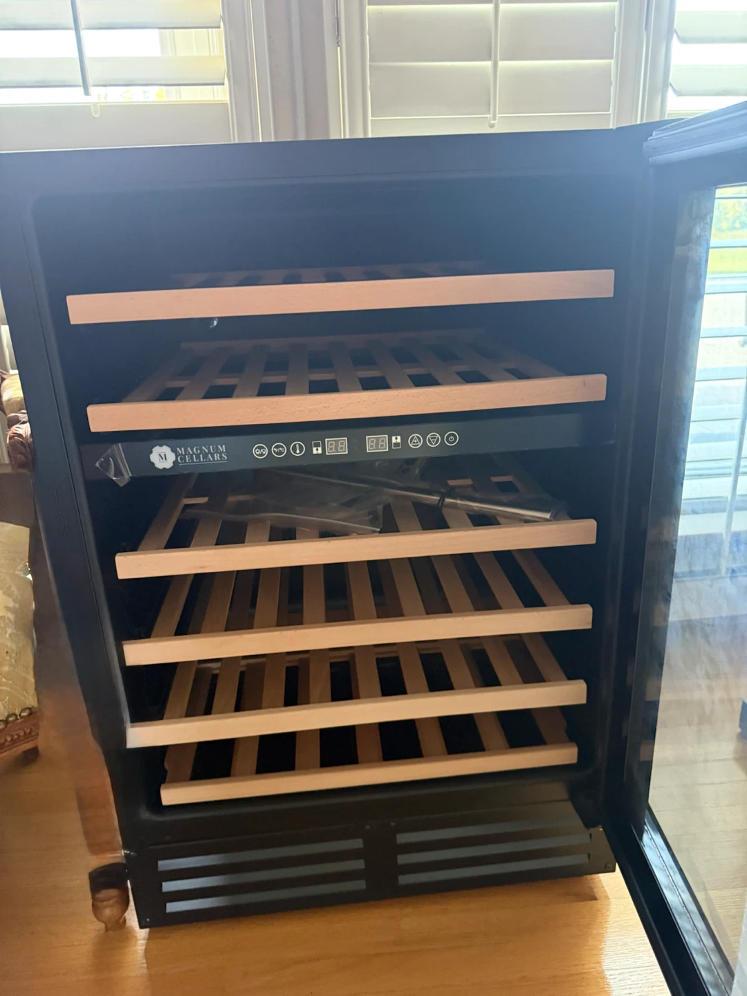 Magnum Cellars Wine Fridge - photo 2