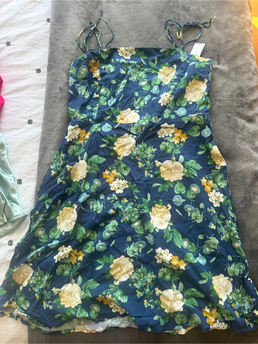 Women's Dresses - $5 each - photo 5