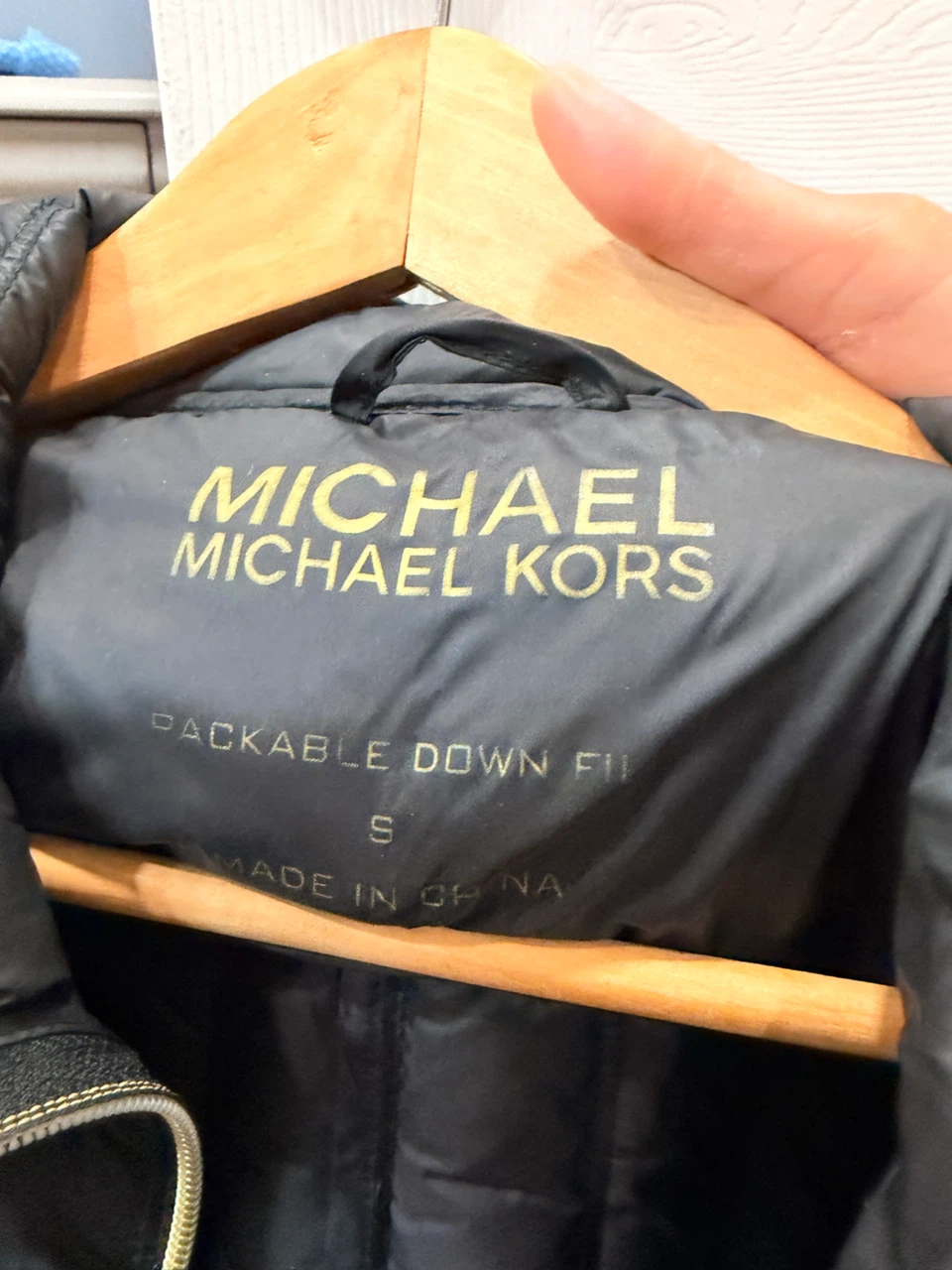 Michael Kors Black Packable Down Jacket - photo 3