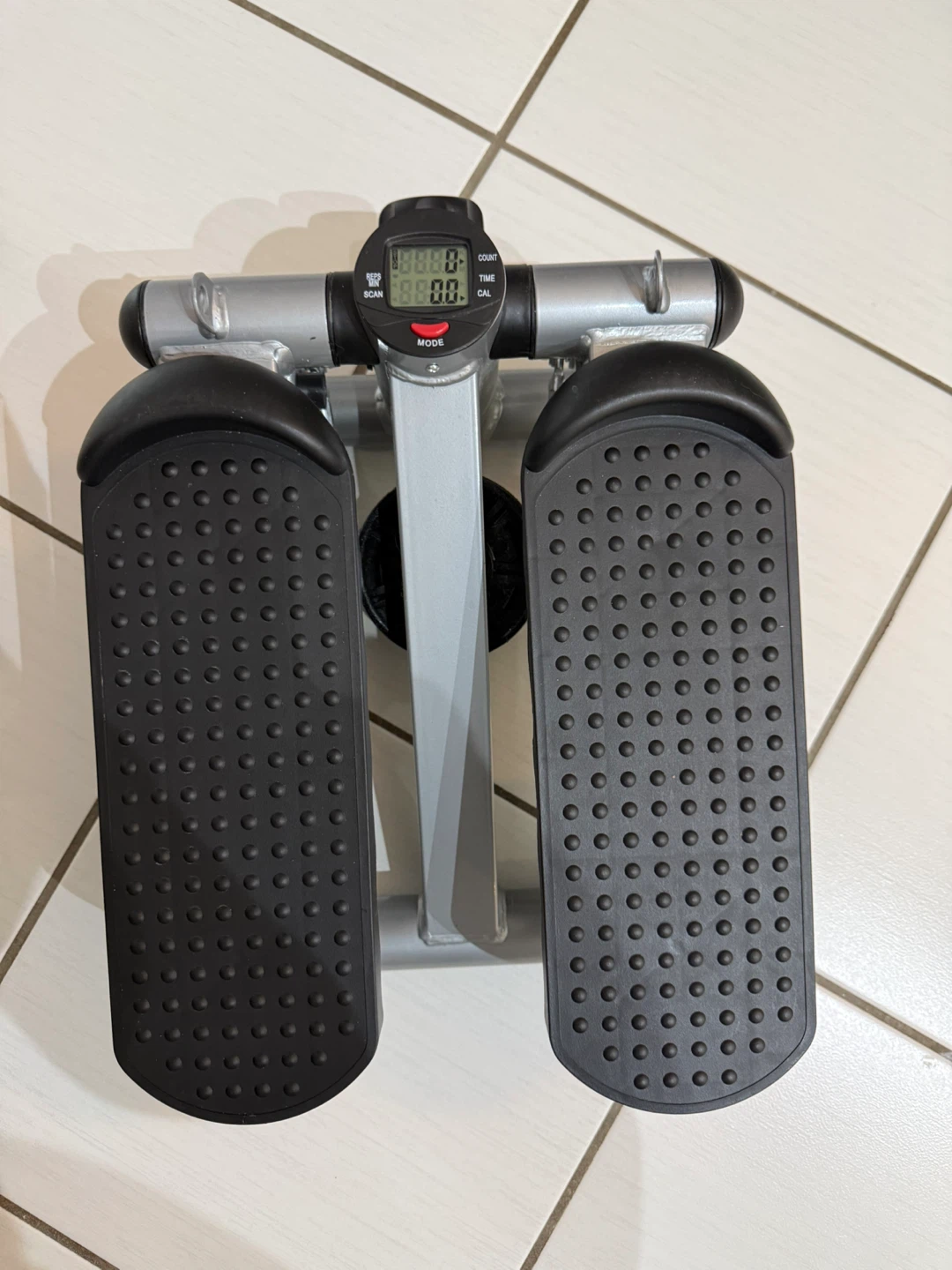 H978 – MotionGrey Mini Fitness Stepper – New – $55 - photo 4