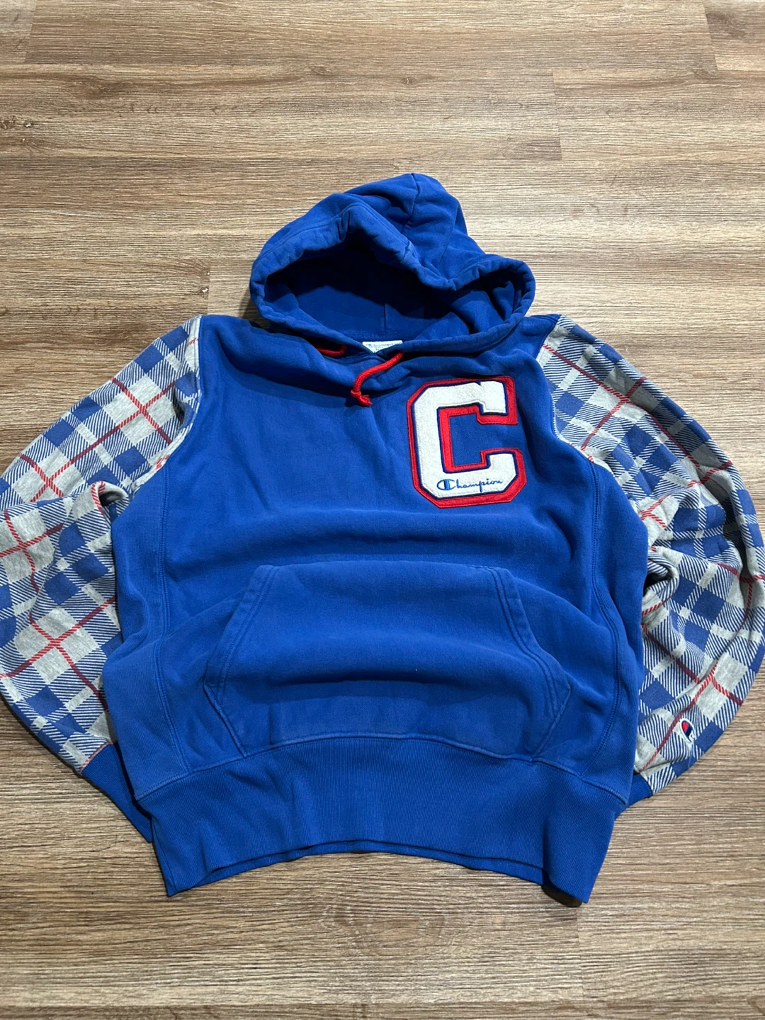 Champion Reverse Weave Hoodie - Medium