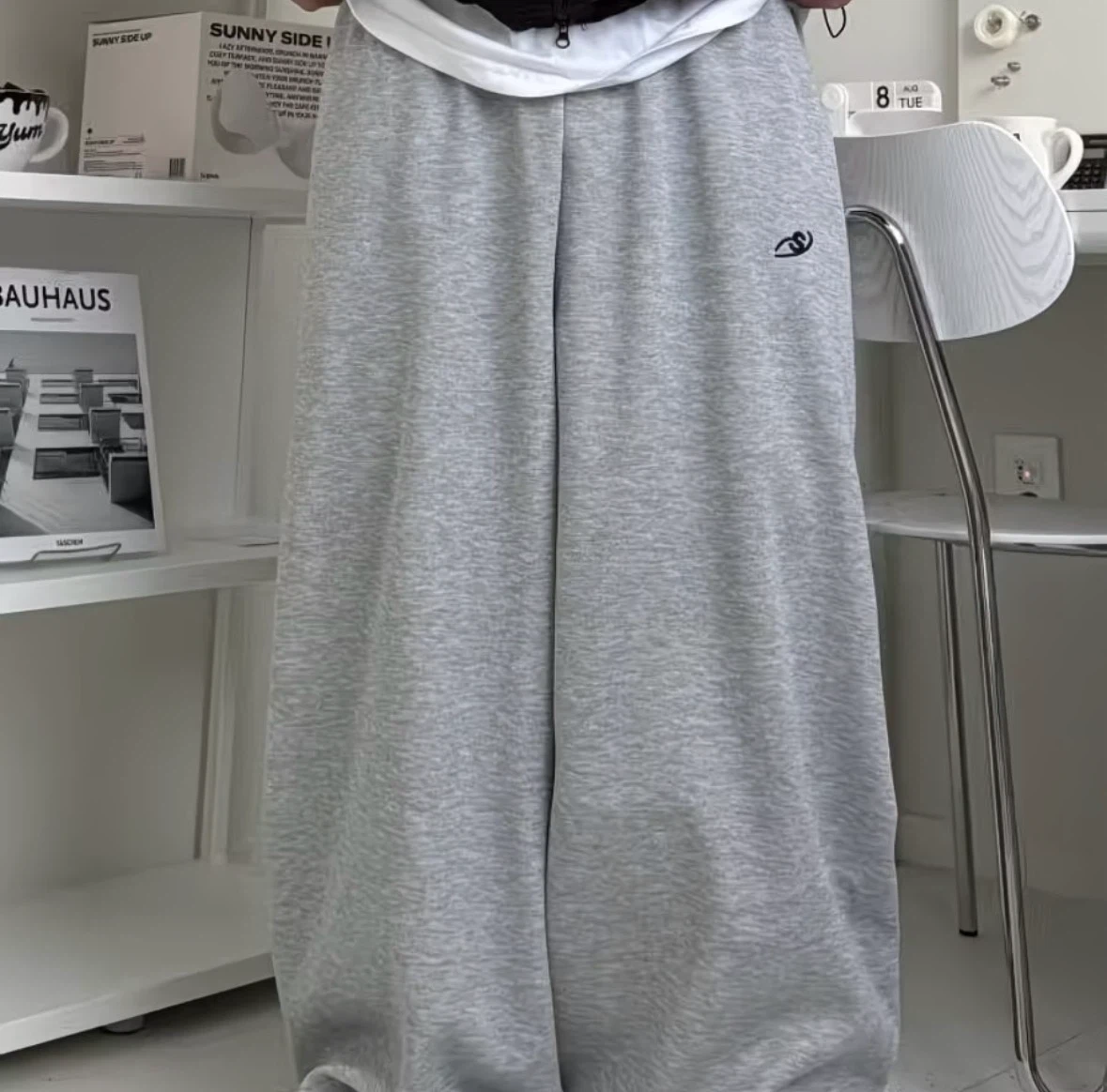 New Grey Wide Leg Sweatpants (XXS) - photo 2