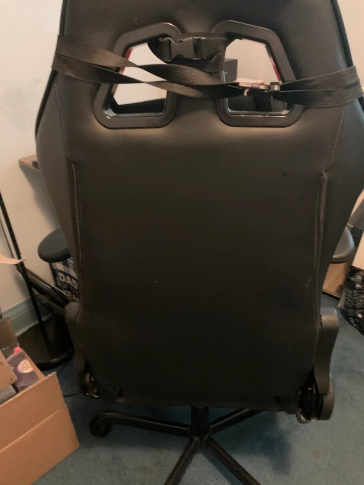 Black and white gaming chair - photo 2