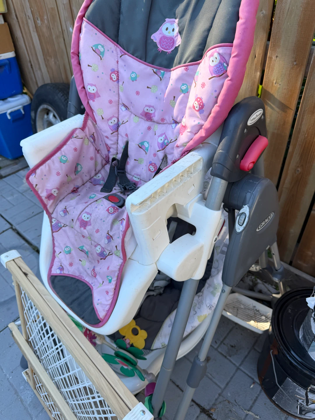 Baby stuff- Graco High Chair and Baby Swing- gat- bath