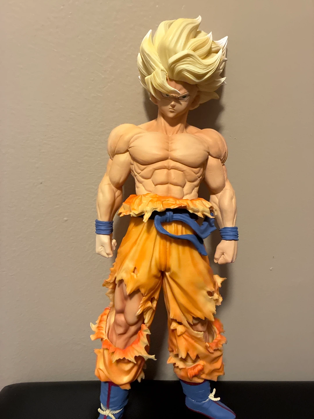 Dragon Ball Z Super Saiyan Goku Figure